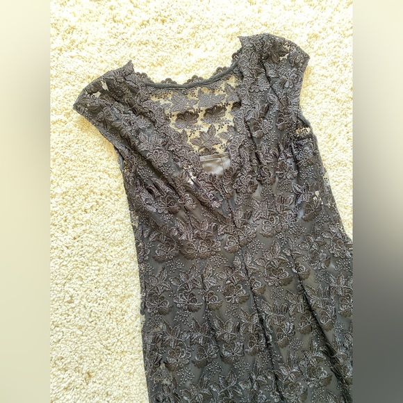 Chetta B Sherrie Bloom + Peter Noviello Lace Cocktail Dress - Black, Size 2 - Picture 5 of 9
